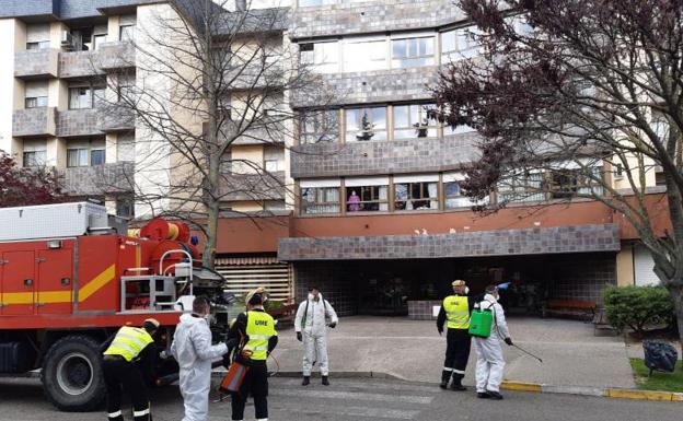 Los ancianos contagiados en la residencia de La Rubia suben a 39 y hay 97 aislados