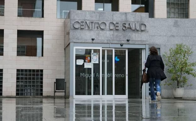 El PSOE reclama que los médicos de familia formados en Salamanca puedan ejercer en su provincia