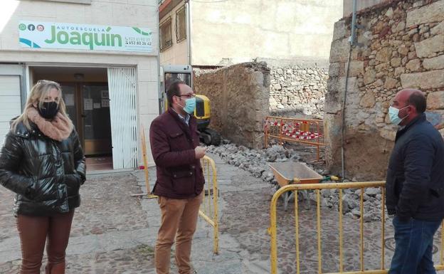 Comienzan las obras para hacer más accesibles las calles Fuente Nava, Lázaro y Peramato de Ciudad Rodrigo