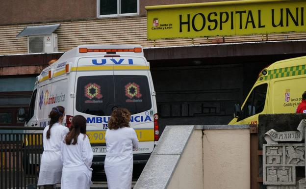 IU Salamanca se une al «rechazo» del traslado de médicos del Clínico a otros hospitales