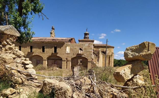 Hispania Nostra incluye en su Lista Roja el convento de la Caridad de Sanjuanejo en Salamanca