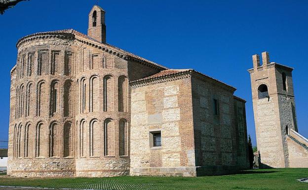 Patrimonio autoriza la renovación del pavimento en el entorno de la iglesia de Muriel