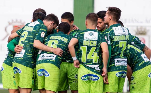 El CD Guijuelo sale goleado de Badajoz en su amistoso de este sábado (4-1)