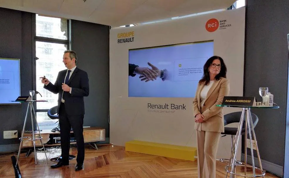 Renault presume de marca y despliega su propio banco digital en busca de ahorradores