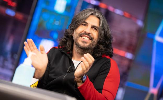 J.J. Vaquero recorre el país con 'El Roast de España', un nuevo formato en Comedy Central