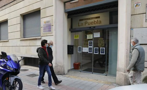 Los centros sociales de Palencia se abren como aseos para los controladores de la ORA
