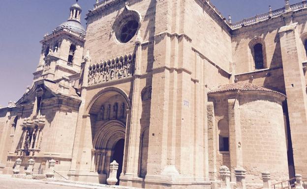 Convocado un concurso de fotografía para divulgar el patrimonio monumental de Ciudad Rodrigo