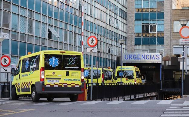 Herida una mujer tras caer con su vehículo por un terraplén en la A-66 a la altura de Arapiles