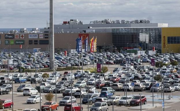 Río Shopping denuncia un presunto fraude online y pide a los clientes afectados ponerse en contacto con la Policía