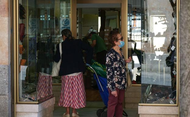 La asociación de comerciantes invita a los salmantinos a aprovechar el 'Black Friday' en los negocios de proximidad