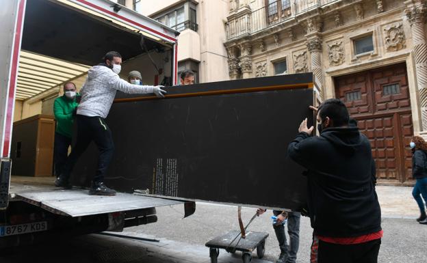 Los contenidos de la exposición 'Delibes' llegan a la sala de la Pasión