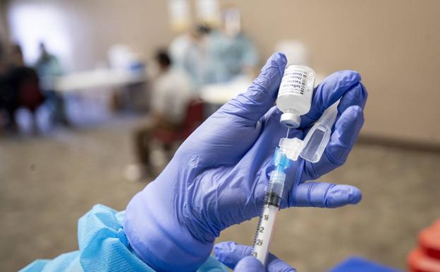 La falta de vacunas en toda España impide a la Junta adquirir más antigripales