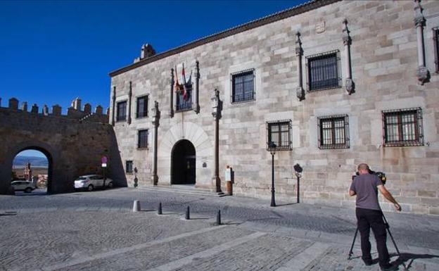 Condenado en Ávila un varón que maltrató a su pareja con la que sufrió un accidente al conducir bebido