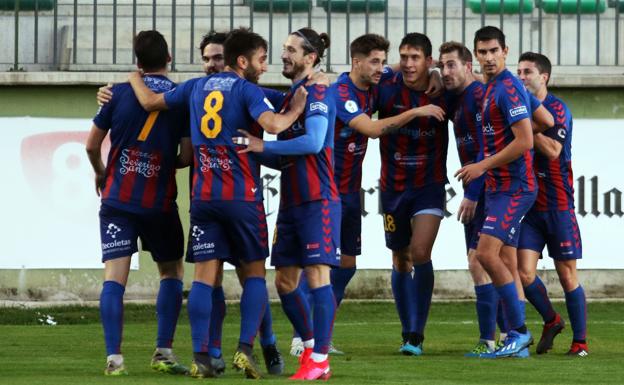 La Segoviana hace historia con un zarandeo a la Arandina