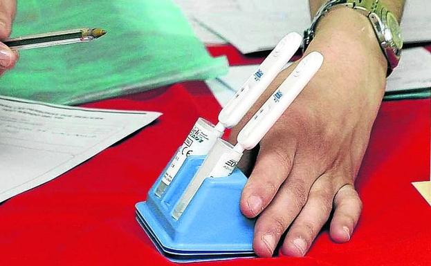 «Mucho se habla de la vacuna contra el coronavirus y yo me pregunto ¿y para el sida, qué?»