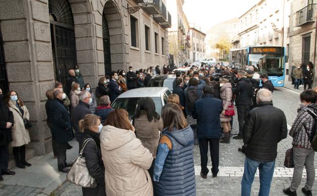 La justicia segoviana hace «piña» frente al «atentado» contra la jueza de Santa María y para reclamar más seguridad