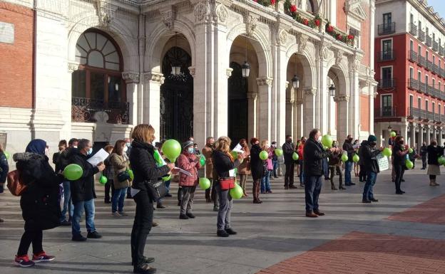 Concentración en Valladolid para reivindicar los derechos de las personas con diversidad funcional