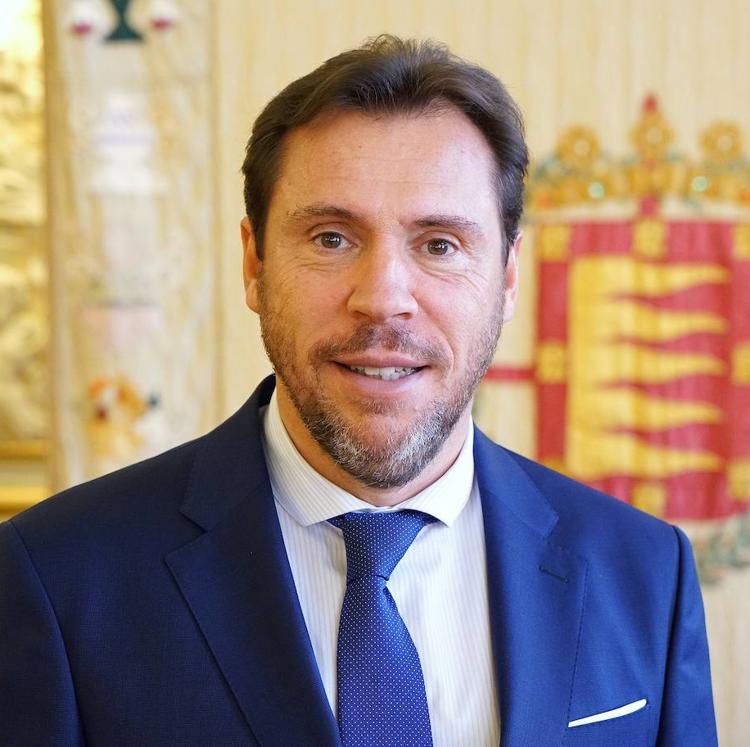 Oscar puente..un politico de calidad que amargara a la derecha todo lo que pueda