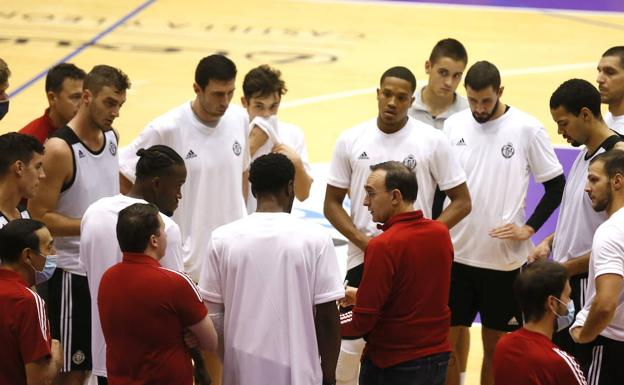 El Real Valladolid Baloncesto retoma el pulso a la competición ante un Oviedo en línea ascendente