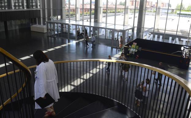 La Junta declara un brote de covid en el Hospital Universitario de Burgos que afecta a cinco pacientes