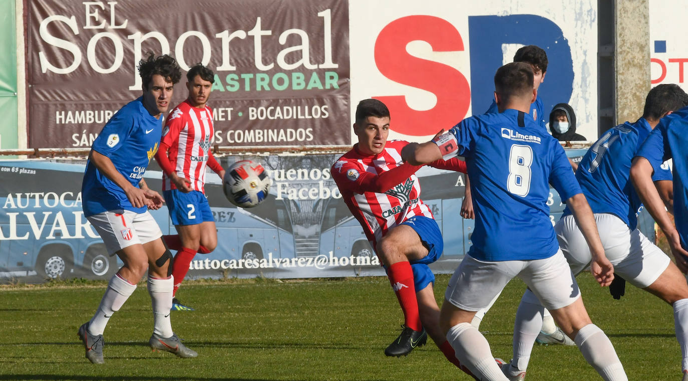 El Atlético Tordesillas, incapaz de materializar su superioridad