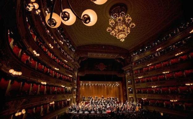 El coronavirus no silencia la 'prima' de la Scala