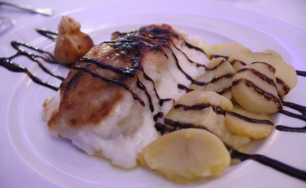 Bacalao gratinado con patatas panaderas