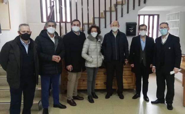 Parlamentarios del PP de Valladolid visitan la prisión para mostrar su apoyo a los funcionarios