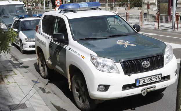 Detienen a dos empleados de una empresa de paquetería de Benavente por robar los productos que transportaban