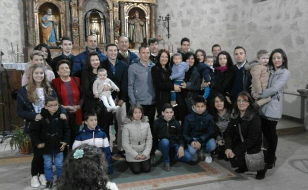 «Somos 35 miembros en la familia y será un poco triste poner solo cuatro platos en la mesa»