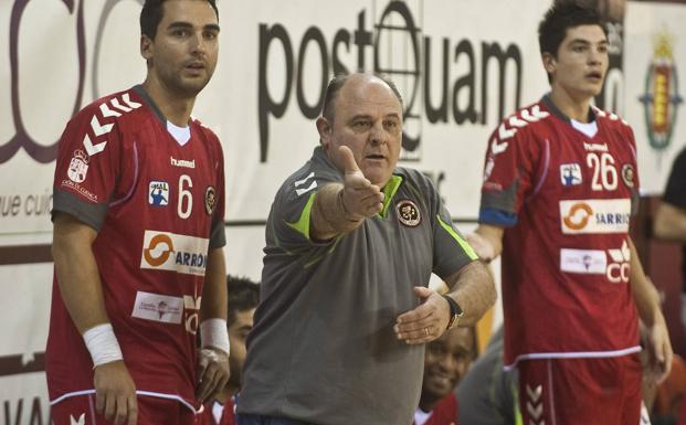 Zupo Equisoain, nuevo entrenador del Balonmano Nava