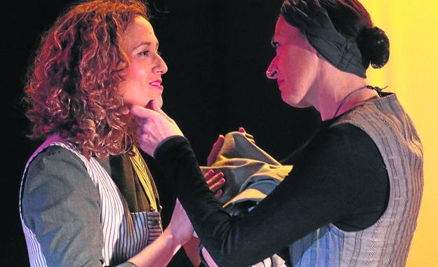 La cultura se abre paso en el Juan Bravo con la puesta en escena de 'Bodas de sangre'