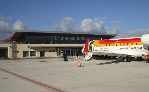 Los aeropuertos de Valladolid, León y Salamanca siguen perdiendo pasajeros