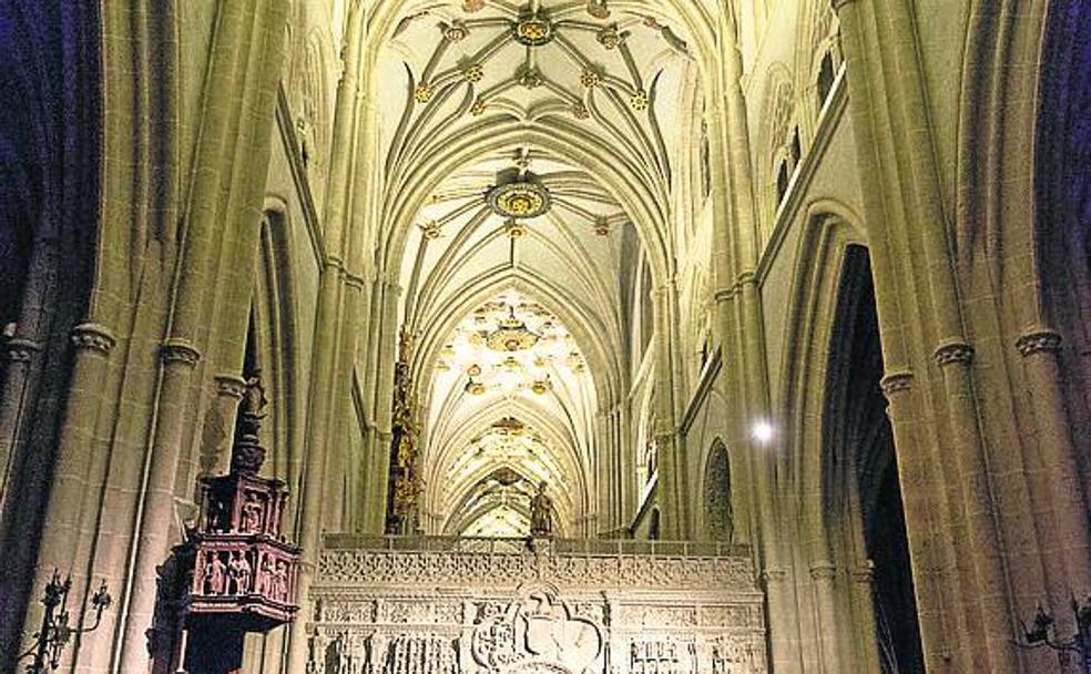 La Catedral luce con más belleza para su séptimo centenario