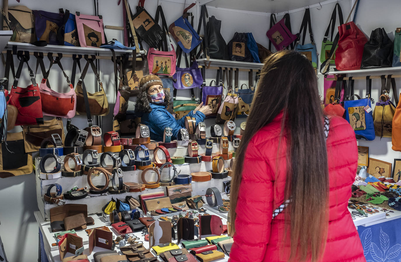 La Plaza de Portugalete abre su tradicional Mercado de Navidad
