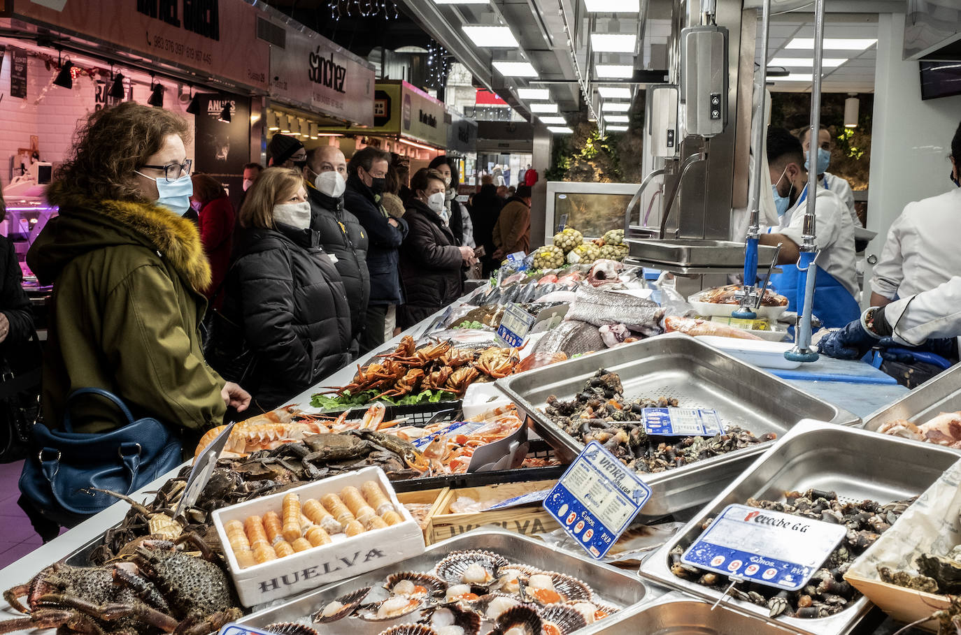 Los mercados de Valladolid se preparan para las compras de Navidad