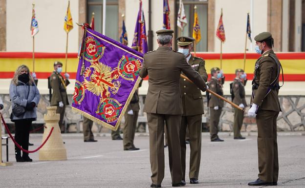 El teniente coronel García López toma el mando del Regimiento de Ingenieros número 11 de Salamanca