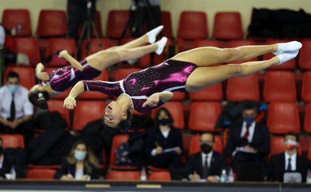 Nuño Villafañe y el Club Acrobacia se dan un homenaje por todo lo alto