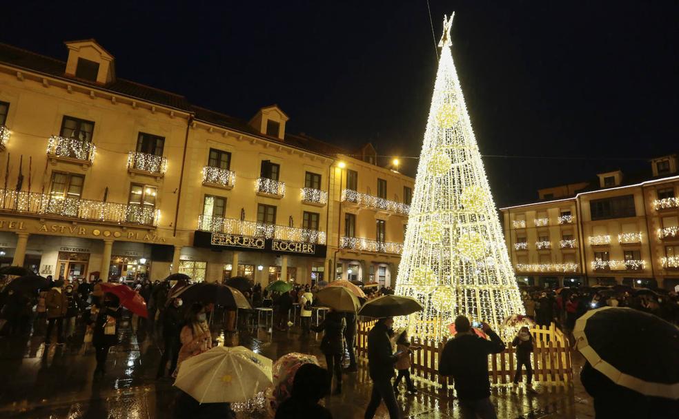 Astorga enciende su Navidad de bombones