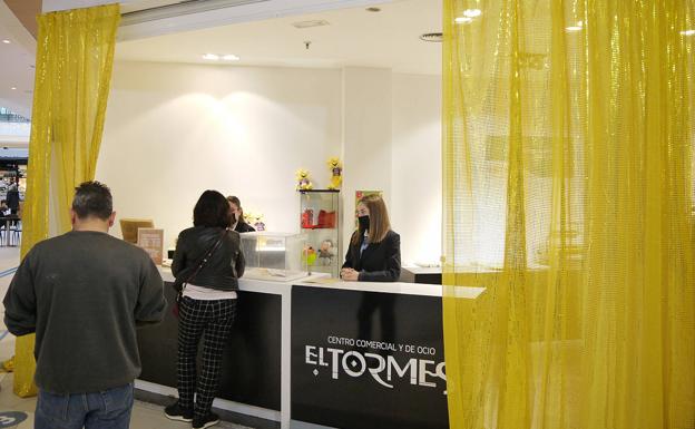 El Tormes abre un punto de venta de productos solidarios