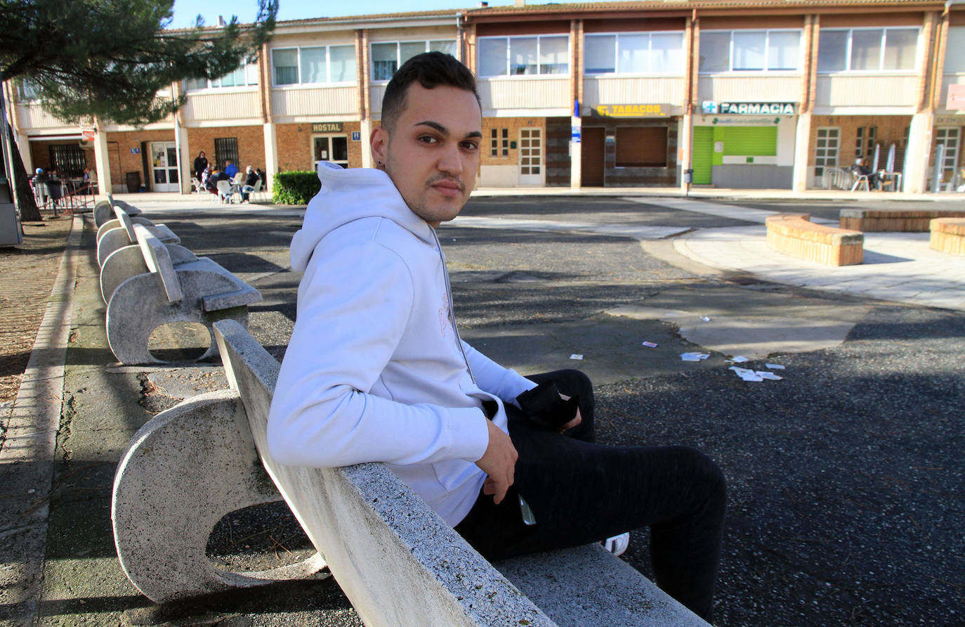 «Mi sueño, si gano la beca, sería abrir un restaurante con mi padre»