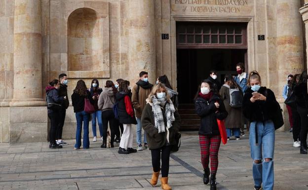 Los universitarios de Castilla y León podrán solicitar las becas Erasmus hasta el 22 de enero