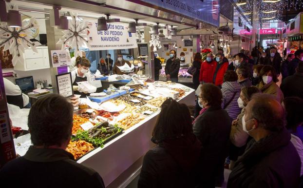 El comercio de Valladolid celebra el «buen ambiente de ventas» vivido durante la mañana de Nochebuena