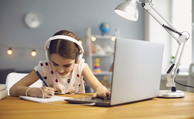 La Junta lanza una aplicación móvil para que los alumnos tengan siempre disponible su aula virtual