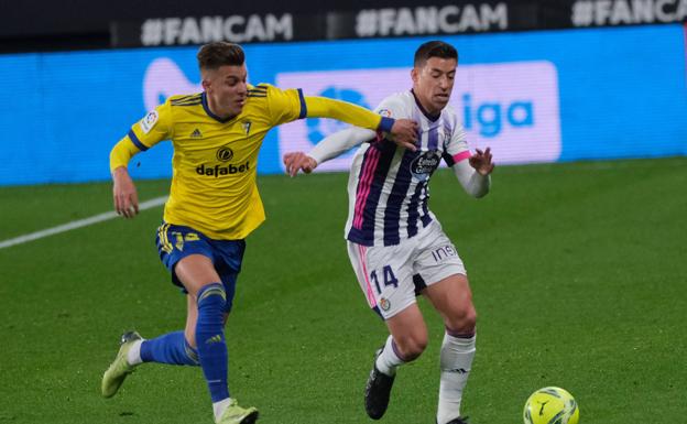 Real Valladolid y Cádiz reparten puntos y falta de ideas