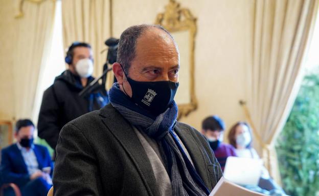 El arqueólogo Carlos Macarro revisa la historia de las fortificaciones de Salamanca