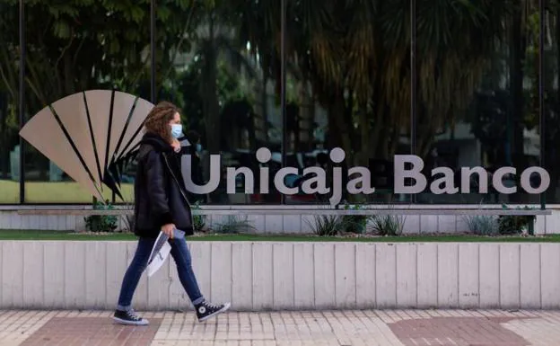 La fusión de Unicaja y Liberbank tendrá un impacto «muy limitado» en la red de oficinas de Castilla y León