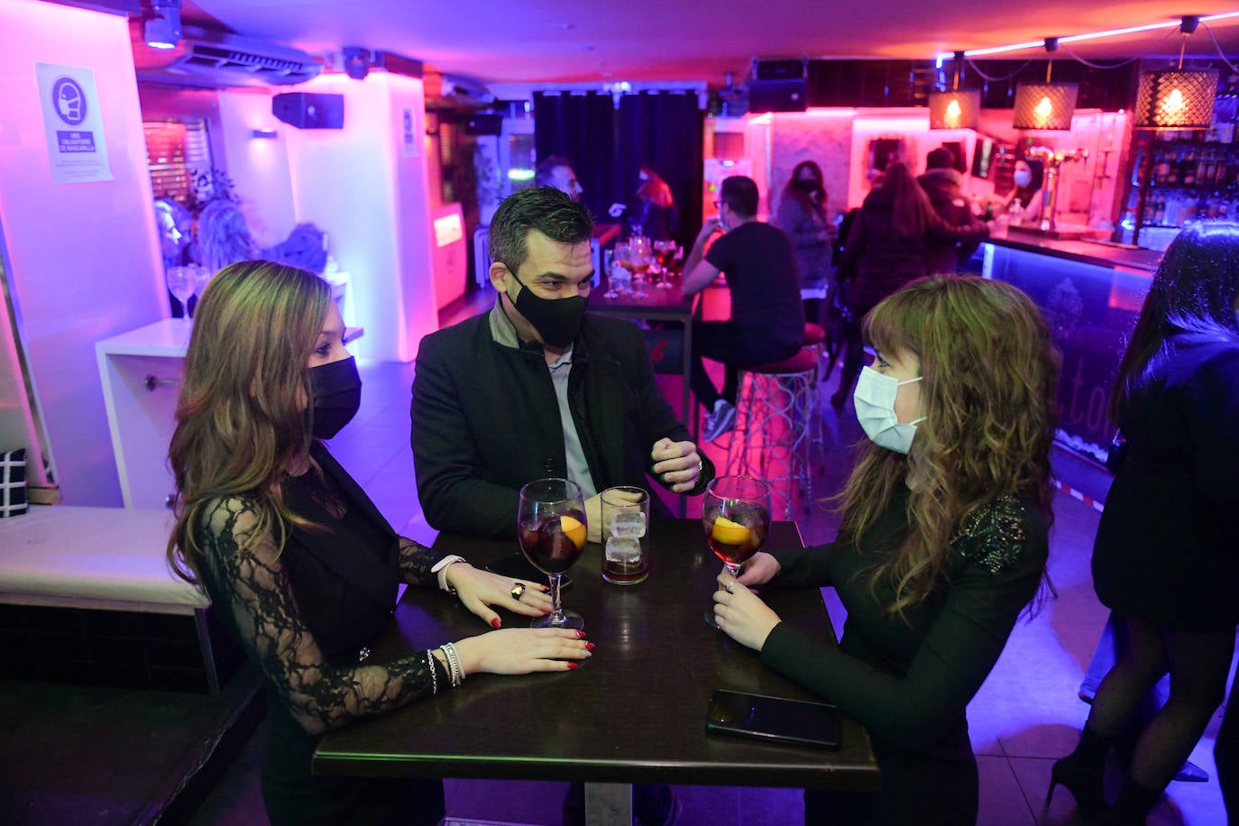 Los vallisoletanos aprovechan la mañana y la tarde de Nochevieja para despedir el año