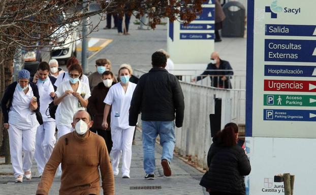 Segovia cierra el año con la peor evolución de la pandemia de Castilla y León y 8 pacientes covid en la UCI