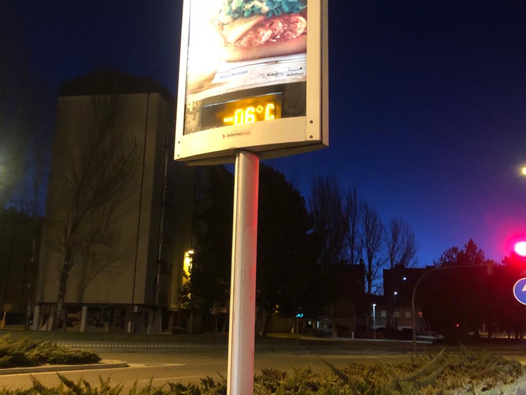 La noche más fría de Valladolid provoca problemas por hielo en la circulación